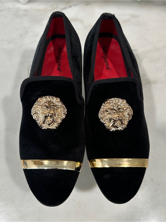 MEIJIANA Black Velvet Designer Loafers | Men’s Size 8 | Gold Medallion main image 7